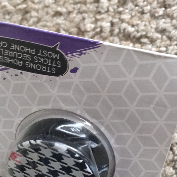 Multicolored Phone Grip and Stand - Picture 6 of 7